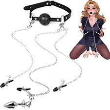 Amazon.de: BDSM Set 4 in 1 SM Bondage Set mit Knebel Mundknebel  Nippelklemmen Klitoris Clip Anlplug Sex Set HundSklave Bondage Fesseln  Spielzeug für Paare Anfänger und Fachmann (Schwarz)