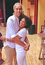 American basketball player anthony davis once reported dating brittney griner is now in a relationship with marlen. Photos Brittney Griner S New Girlfriend Lola Griner Has Left Her Wife And Kids Blacksportsonline