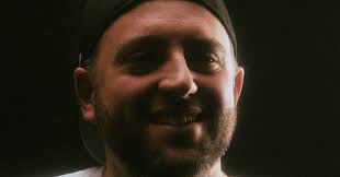 Tyler Backer (@pupdad) • Instagram photos and videos