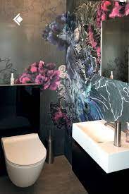 florale tapete im gastebad wand ohne fliesen tapeten design tapeten badezimmer tapete