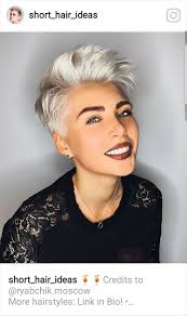 It's easily updated for a more modern look. Pin On Hair Beauty