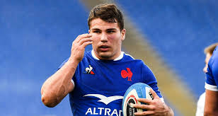 Jacky redon dessin original de byron kelleher joueur de rugby top 14 & all black. Quand Un All Black Encense Dupont Et Admet Qu Il Est Le Meilleur Joueur Du Monde Rugby Addict