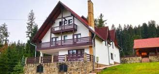 Pensiune floare de colt pensiuni, cazare, vile, hoteluri, bucovina, manastirea humorului, gura humorului, judetul suceava, sejur, vacanta, turism pensiunea floare de colt** este o locatie buna de cazare, mai ales pentru grupuri de prieteni sau familie. Pensiunea Floare De Iris MÄƒnÄƒstirea Humorului Contact Direct