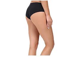 Here are some tips and tricks on how to prevent camel toe while wearing comfy yoga pants. The Best Undies For Working Out According To Women Who Work Out Huffpost Life