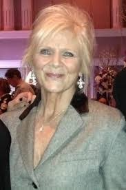 Peggy Tomlin's Instagram, Twitter & Facebook