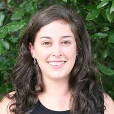 Kelly Petersen's Instagram, Twitter & Facebook