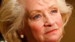 Barbara Holsclaw's Instagram, Twitter & Facebook