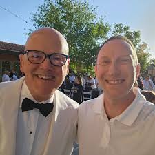 Marc Grisar (@markwithasee76) • Instagram photos and videos