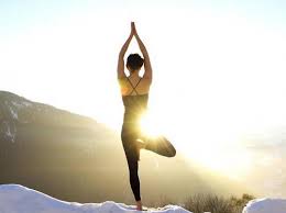 Hatha Yoga : se recentrer et équilibrer les contraires - FemininBio