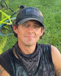 💜 Remembering Jim Orr 💜 I am heartbroken to share the news of the death  of Jim Orr. Jim and his wife, Jenny, have been a part of our Emily's Hope  family,