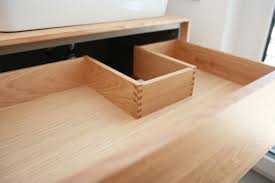 Waschtisch aus asteiche mit vier schubkasten. Waschtisch Unterschrank Eiche Massiv Singer Schreinerei