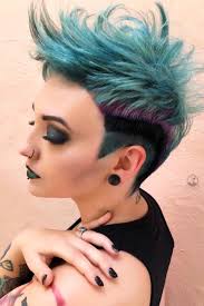 24 Cool And Daring Faux Hawk Hairstyles For Women Faux Hawk Hairstyles Haircuts For Curly Hair Hair Styles