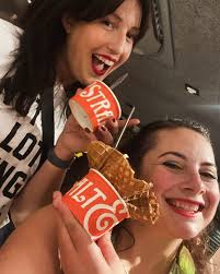 Christmas looks a bit different this year, and I am so thankful for these  people 💕 (plus a few not pictured)