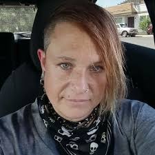 Looking for long term relationship in California