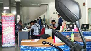 Dewasa ini banyak pemberi pinjaman online yang menawarkan pinjaman dana tunai tanpa jaminan & tanpa kartu kredit yang persyaratannya lebih ringan daripada kebanyakan produk kta (kredit tanpa agunan). Begini Cara Cepat Gadai Bpkb Mobil Motor Di Depok Halooto