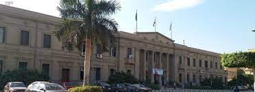 و جامعة اسطنبول الحضارية تتكون من 12 كلية و 2 مدرسة عليا و 4 معاهد. ØªÙ†Ø³ÙŠÙ‚ 2019 ÙƒÙ„ÙŠØ© Ø­Ù‚ÙˆÙ‚ Ø¬Ø§Ù…Ø¹Ø© Ø§Ù„Ù‚Ø§Ù‡Ø±Ø© Ù…Ù† Ø§Ù„Ø£Ù„Ù Ù„Ù„ÙŠØ§Ø¡ ØªØ¹Ø±Ù Ø¹Ù„ÙŠÙ‡Ø§ Ø­ØµØ±ÙŠØ§Øª