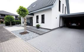 Garageneinfahrt Pflaster In 2020 Garageneinfahrt Einfahrt Garage Einfahrt