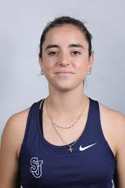 Alicia Gomez's Instagram, Twitter & Facebook