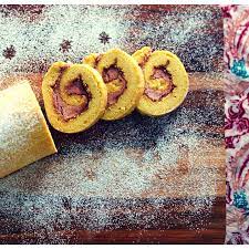 Bolu gulung bakery memiliki misi untuk menyediakan kue lembut yang lezat agar anda dapat menikmati pengalaman terbaik sambil menyimpan dompet anda dari kue yang tidak nyaman. Raspberry Swiss Roll Bolu Gulung Pimentious