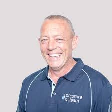 Darrin Cooley's Instagram, Twitter & Facebook