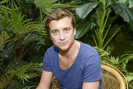 En route est le tout nouveau concept de voyage de herman & vandamme. Niels Destadsbader Loses His Grandmother Sleep Tight Meme World Today News