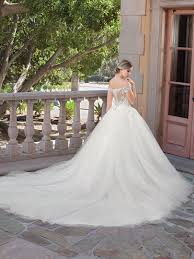 If You Dream Of Going To Great Lengths For Your Bridal Style Gracie Is The Ball Gowns Wedding Casablanca Bridal Gowns