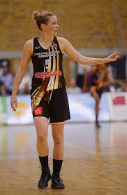 Statistics, history, awards and achievements for wnba player kim mestdagh Eurocup Women