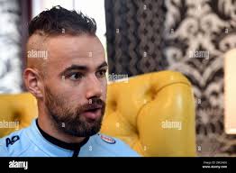 07 12 03 hi-res stock photography and images