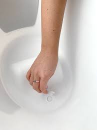 Shnuggle Baby Bath With Foam Backrest And Bum Bump Support Shnuggle