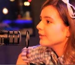 Melody Williamson's Instagram, Twitter & Facebook