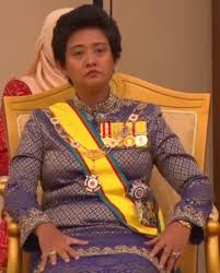 Yam tengku afif temenggong pahang ii , almarhum tengku ahmad ibni almarhum sultan abdullah. Warisan Raja Permaisuri Melayu Kerabat Perempuan Bergelar