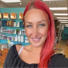 Becky Rucker's Instagram, Twitter & Facebook