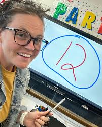 A Really Dumb Teacher Idea that Takes Less than 12 Seconds to Implement  (Perfect for ALL Teachers) Really dumb ideas can be SO dynamic! But why  share “dumb” ideas? Because SPOILER ALERT…