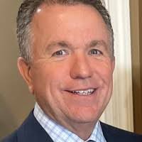 Tom Woller's Instagram, Twitter & Facebook