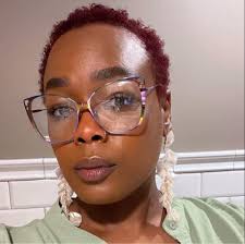 Visiting the sick and shut in is never "convenient." Folks don't tend to  become ill or hospitalized around our schedules. Oh, but that feeling when  you see the look of gratitude that