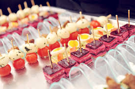 Serviciile bunbun sunt recomandate de mii de clienti. Catering De Nunta Bucuresti Premier Catering Events Firma Catering In Bucuresti Servicii Comenzi Si Oferte Petreceri Si Evenimente