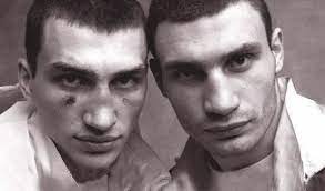 Jun 12, 2021 · виталий кличко. Vitalij Klichko Biografiya Foto Lichnaya Zhizn Zhena I Deti Brat Boi Citaty Rost I Ves 2021 Uznaj Vsyo