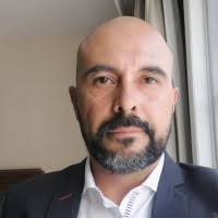 50+ perfiles de «Ariel Ruiz»