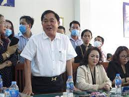 Võ hoàng yên là một thầy thuốc đông y, quê ở ấp cái nước, thị trấn cái nước, huyện cái nước, tỉnh cà mau, việt nam. Nn2nvsybmfmuem