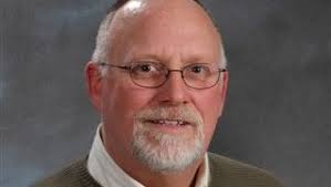 Alexander announces plans to retire as Heath auditor