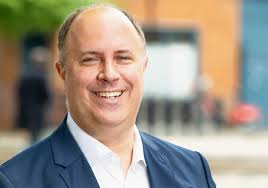 Parties play blame game over 5% hike