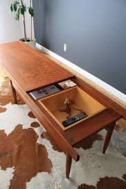 Mid Century Modern Coffee Table With Storage This Teak Coffee Table Has A Sliding Top Th Coffee Table Mid Century Modern Coffee Table Mid Century Coffee Table