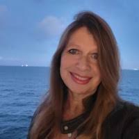 Cynthia Fulbright's Instagram, Twitter & Facebook