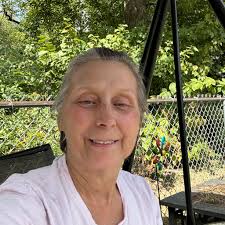 It's so hot out today that groundhog's are literally praying for cooler  weather… 😂😂😂 In other news