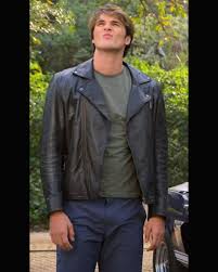 The kissing booth 3 is not currently filming…because it's already finished filming! The Kissing Booth 3 Jacob Elordi Jacket California Jacket