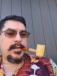 At least two of the Clancy Brothers were pipe smokers.