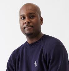 Kelly Cesana's Instagram, Twitter & Facebook