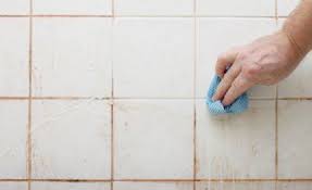 Les erreurs à ne pas faire avec du vinaigre blanc. Astuces Grand Mere Pour Nettoyer Vos Joints De Salle De Bain Detournement Produits Menagers Nettoyer Joints Carrelage Trucs Et Astuces
