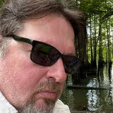 Ken Bardin's Instagram, Twitter & Facebook