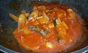 Kann kannn.sesekali bila tekak nak makan sardin dan sesekali masak sardin buat lauk, sedap juga kan? Resepi Sardin Kentang Citarasa Versatile Azhan Co